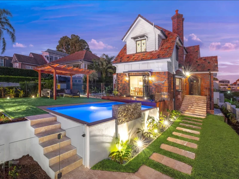 Crescent Road Hamilton